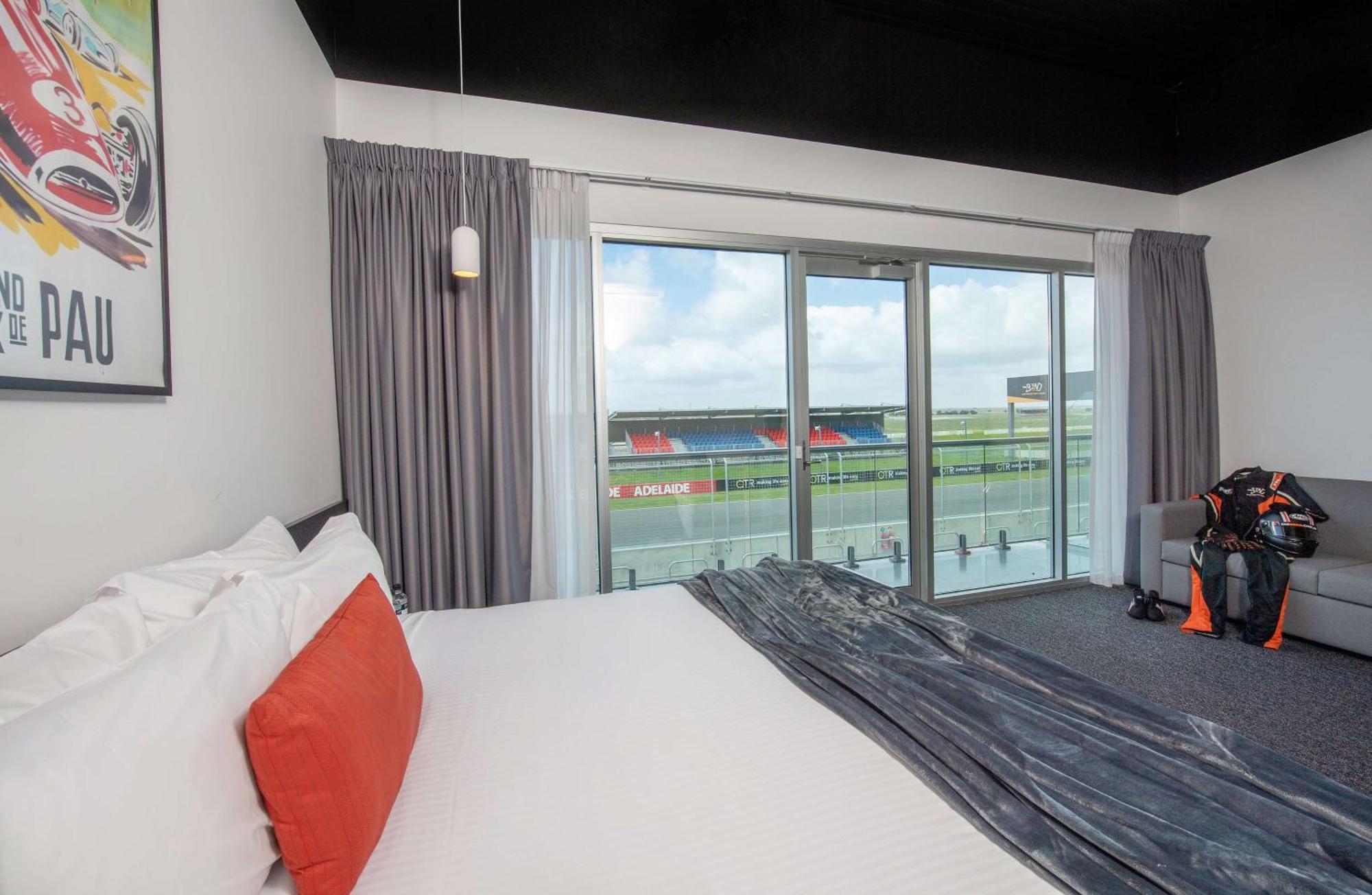 Rydges Pit Lane Hotel Tailem Bend Exterior foto